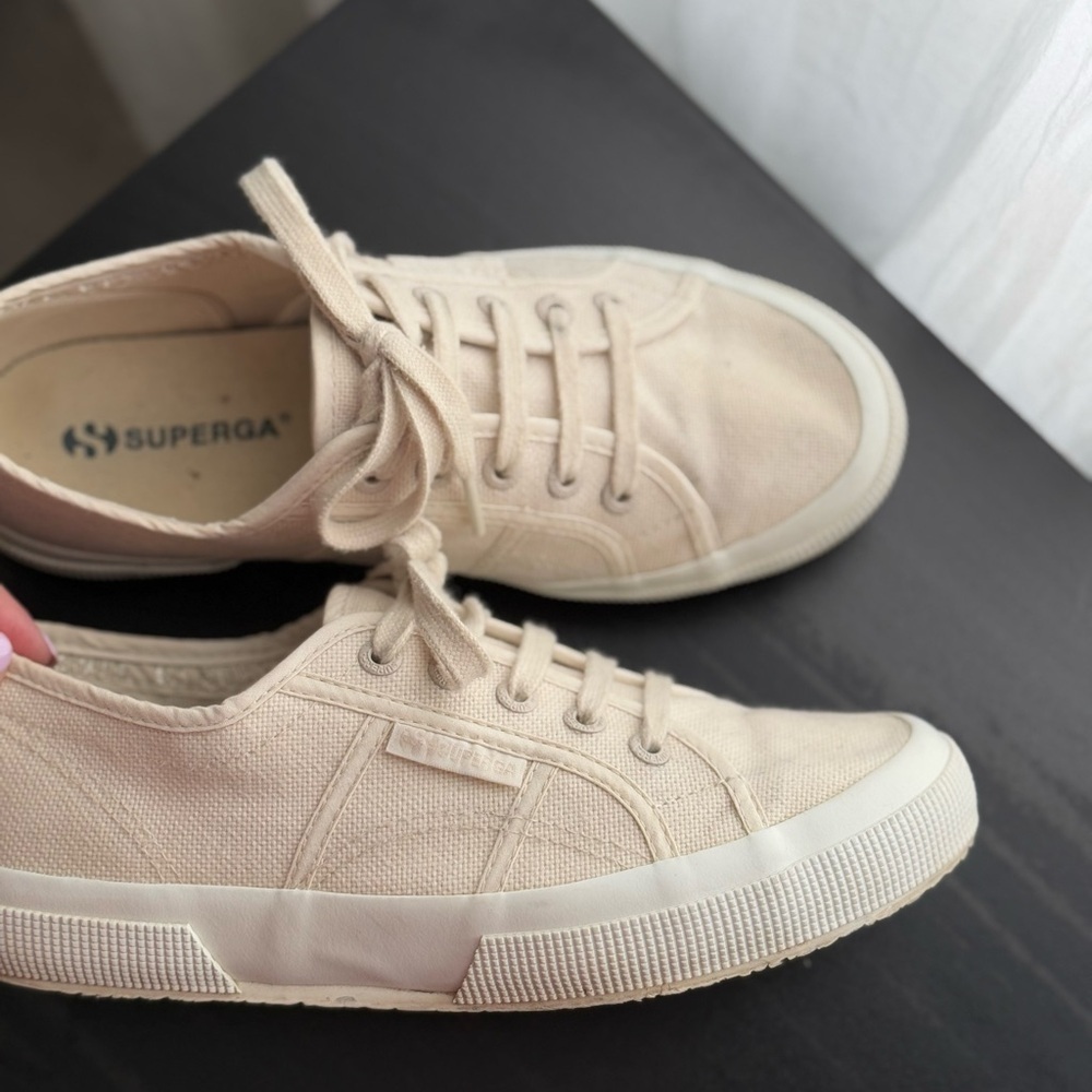 Superga Cream Casual Tennis Shoe Sneaker Size 38 - Picture 3 of 7